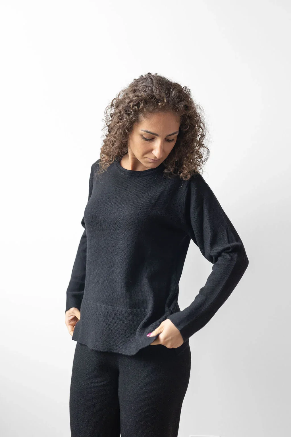 Maglia donna girocollo oversize in lana - Image 3