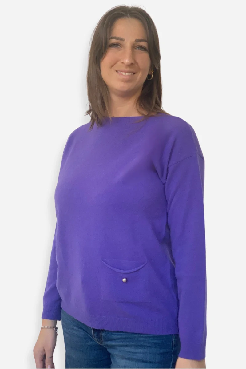 Maglioncino donna girocollo in lana e cashmere con taschina - Image 5
